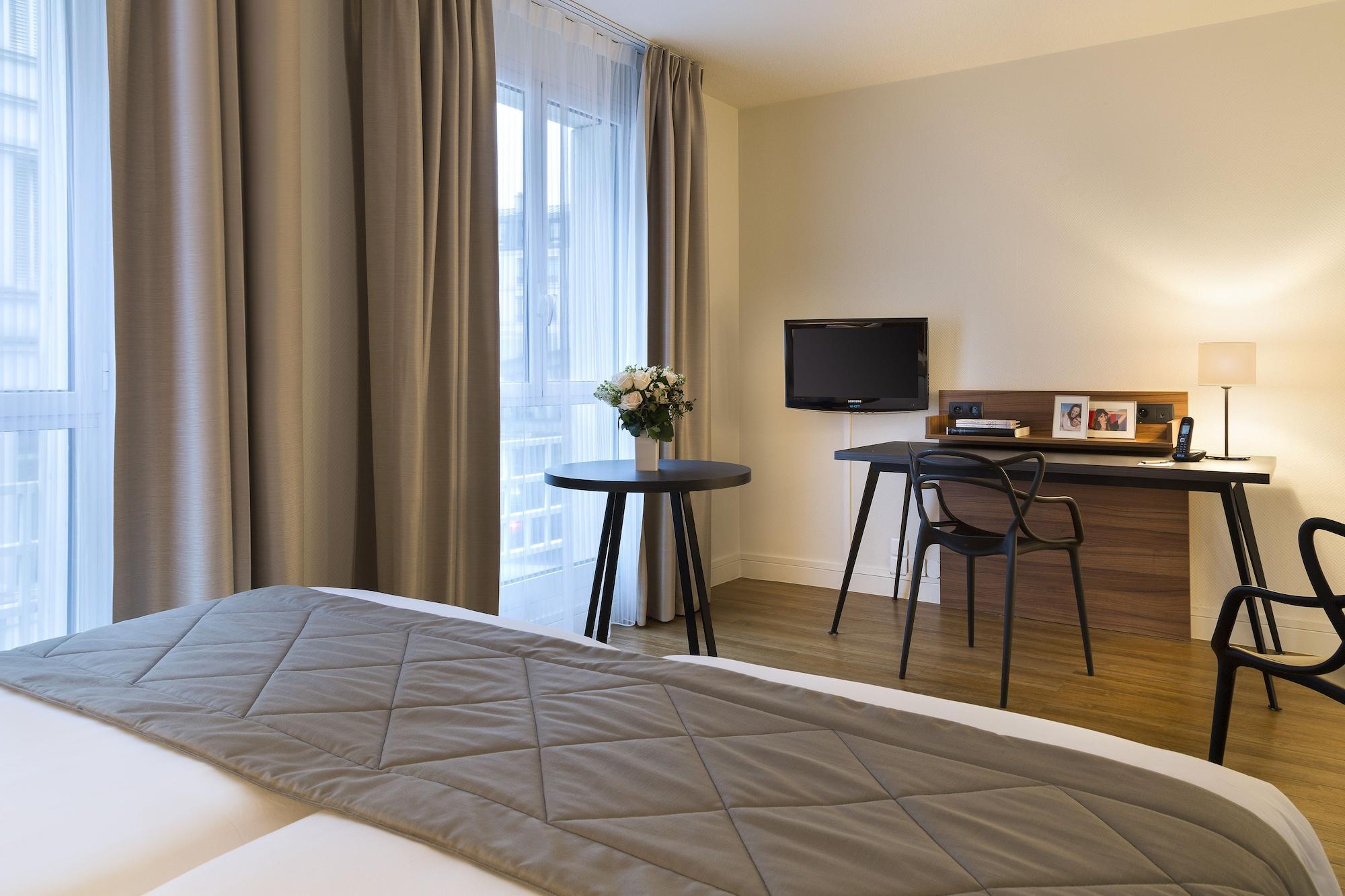 Citadines Tour Eiffel Paris Aparthotel Buitenkant foto