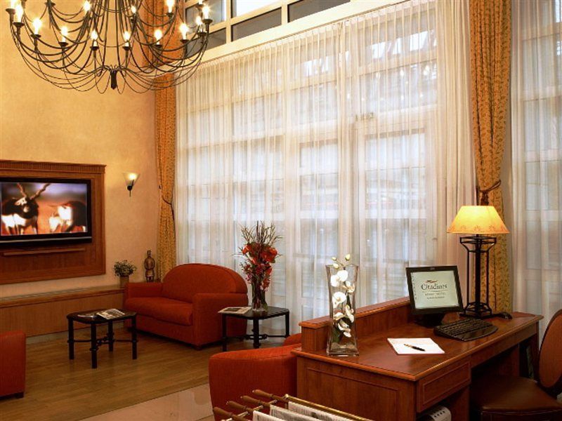 Citadines Tour Eiffel Paris Aparthotel Buitenkant foto